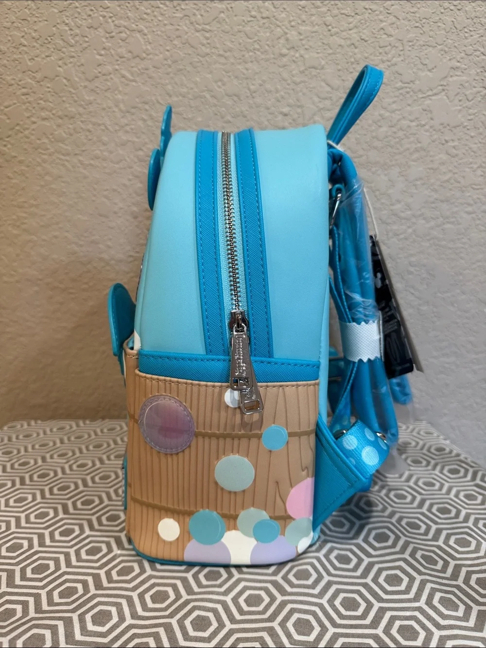 Disney Loungefly Tigger Bubble bath time mini backpack
